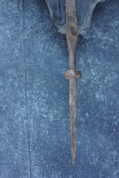 Repoussé Wall Prick A3286