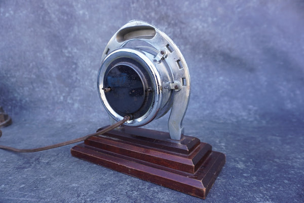 United Self Starting Clock, Lucky, Non Working Condition A3304