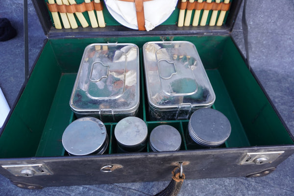 Ford Dealer/Chief Gasoline Promotional Give-Away "Universal" Picnic Box 1940 A3320