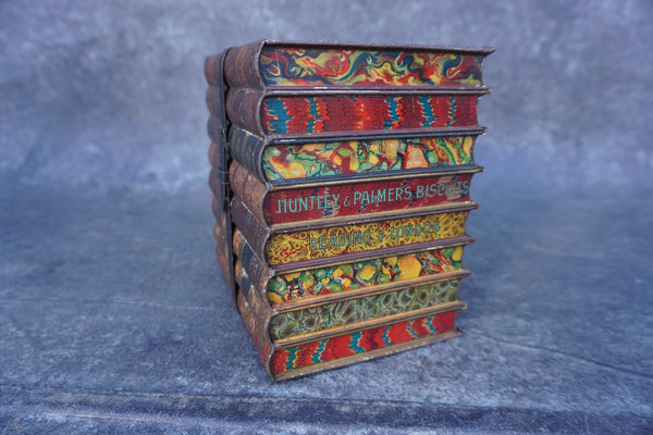 Huntley & Palmers Vintage Biscuit Tin: Finely Bound Books Strapped Together Trompe l'Oeil A3351