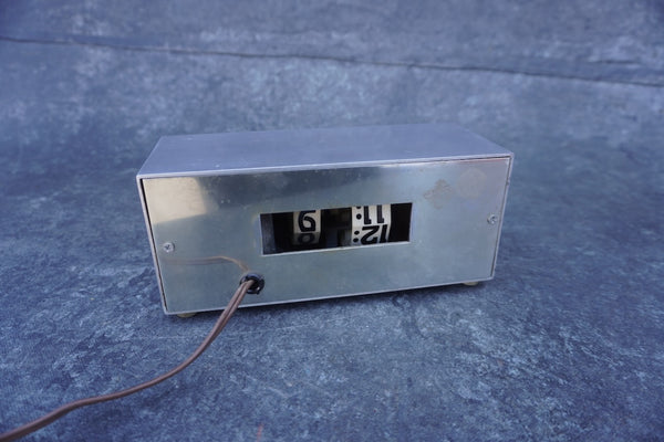 Peter Muller-Munk for Smith Metal Arts, Flip Clock A3386