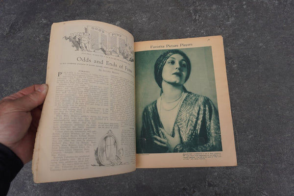 Picture Play Magazine 1925 - Laura La Plante Cover AP1037