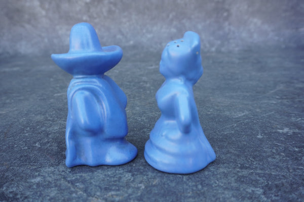 Catalina Island Senor & Senorita Salt and Pepper Shakers in Blue C704