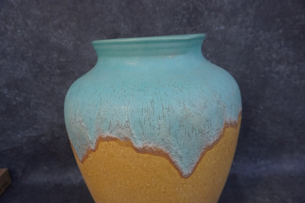 Zanesville Stoneware Garden Pot CA2069
