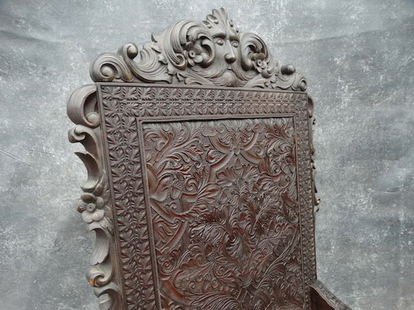 19th Century Outlaw Cowboy Throne in Hand-Tooled Buffalo Hide c.1870 F2438