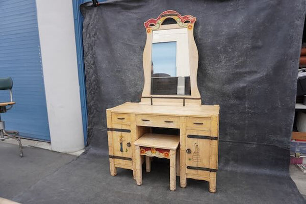 Imperial Fiesta 3-Piece Vanity Set F2486