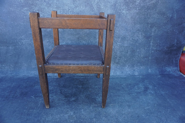 Arts & Crafts Mission Cube Chair In Fumed Oak F2537