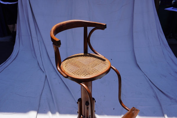 Original Thonet Children's Hairdresser Swivel Chair c.1920s F2681