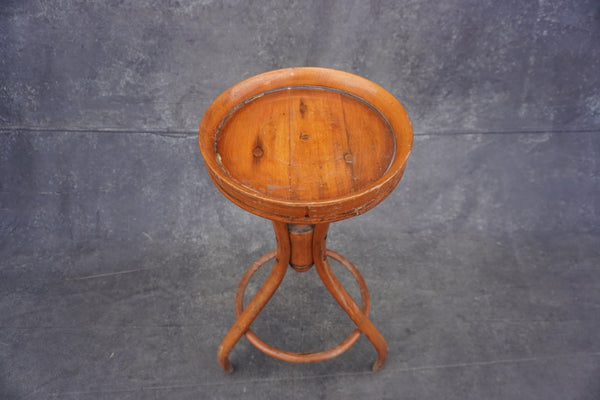 Bentwood Plant-Stand F2702