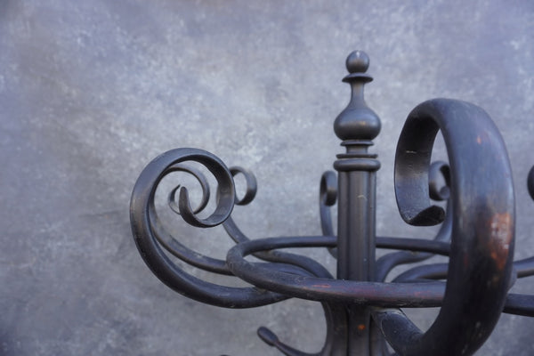 Spectacular Thonet Bentwood Coat Rack No. 1 1904 F2728