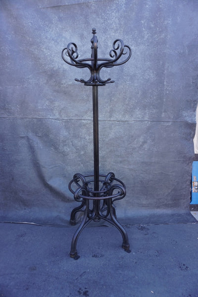 Spectacular Thonet Bentwood Coat Rack No. 1 1904 F2728