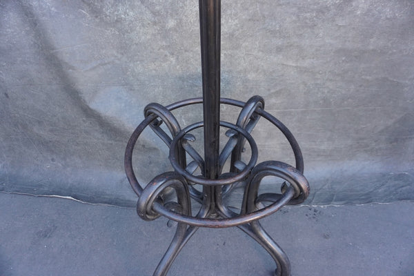 Spectacular Thonet Bentwood Coat Rack No. 1 1904 F2728