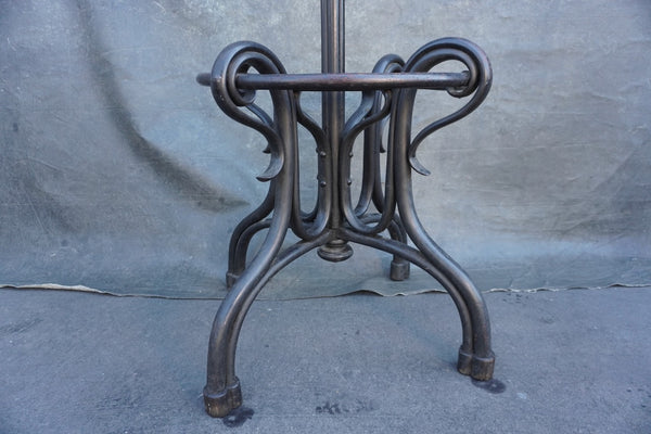 Spectacular Thonet Bentwood Coat Rack No. 1 1904 F2728