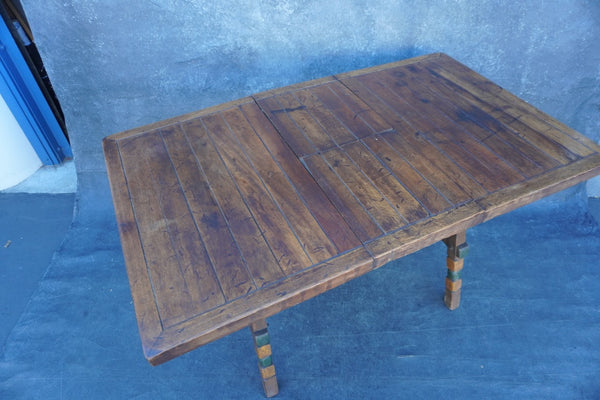 Del-Rey Kitchen Table with Expandable Pop-Out Leaf F2750