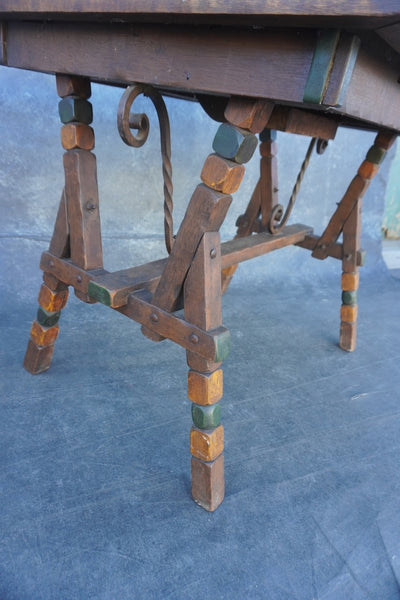 Del-Rey Kitchen Table with Expandable Pop-Out Leaf F2750