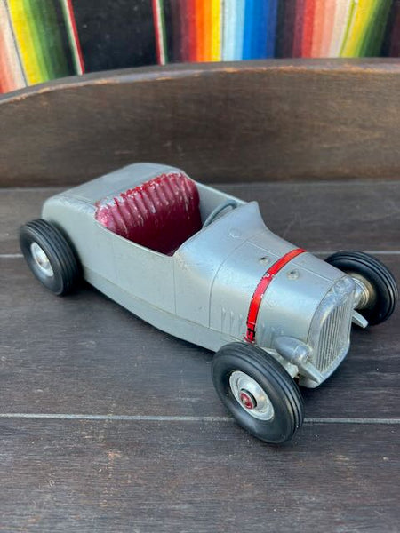 ALL AMERICAN HOT ROD 1932 Ford Roadster Tether Car