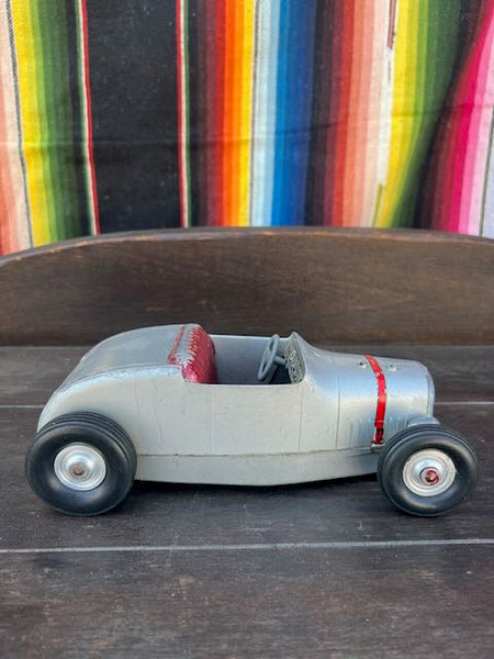 ALL AMERICAN HOT ROD 1932 Ford Roadster Tether Car