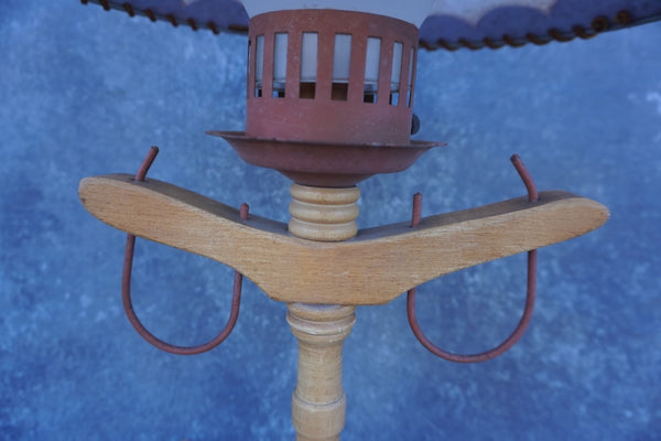 True Monterey Cowboy-Style Table Lamp L840