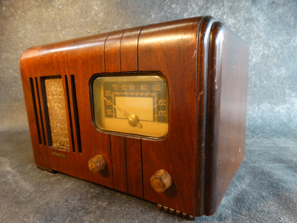 Vintage Lafayette Wooden Radio D90 A2399