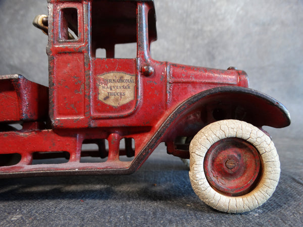 Arcade Cast Iron International Harvester Truck 1922 A2507