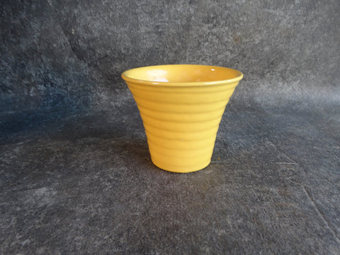 Bauer Ribbed Yellow Flower Pot B3191