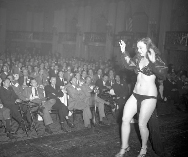 Elmer Plummer Red Headed Burlesque Performer (Betty Jane Rowland) 1941 P2197