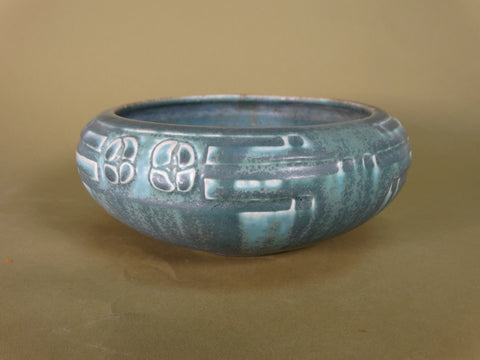 Rookwood #2160 Incised Ceramic Bowl in Soft Green 1926 CA2488