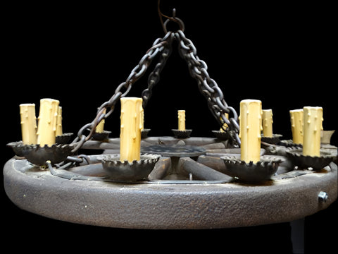 Rancho Wagon Wheel Chandelier