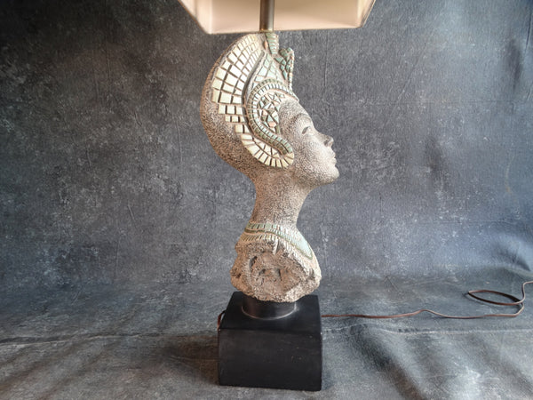 Reglor of California Mid-Century Nefertiti Lamp with Period Shade L729