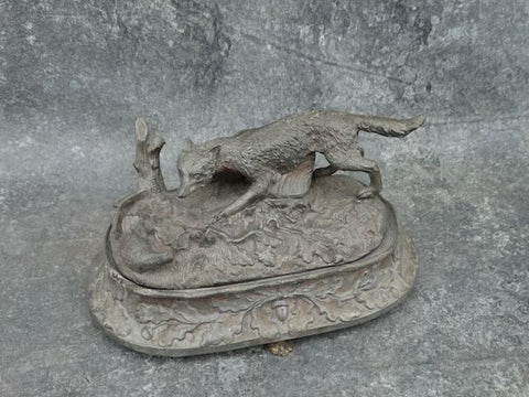 White Metal Desk Bell with Double Inkwell concealed under a Wolf Sculpture Lid A2980