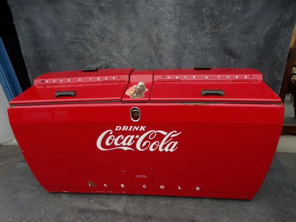 Coca Cola Westinghouse Cavalier Soda Cooler A2985