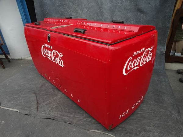 Coca Cola Westinghouse Cavalier Soda Cooler A2985