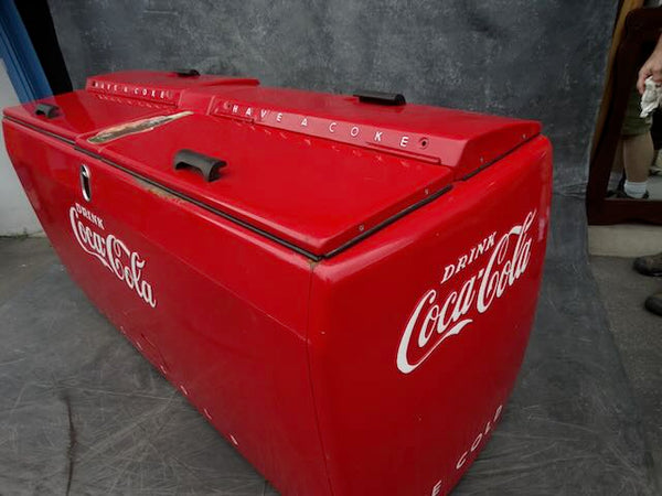 Coca Cola Westinghouse Cavalier Soda Cooler A2985