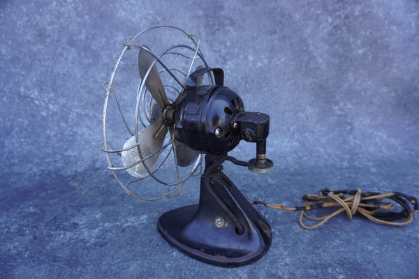 Vintage Table Top Electric Fan A3107