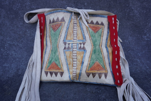 Parfleche Rawhide Bag - Blackfoot Tribe A3114