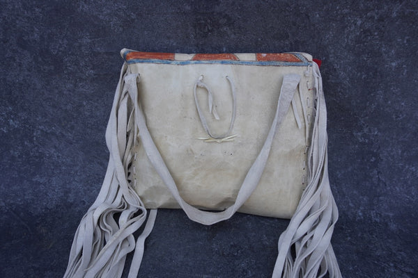 Parfleche Rawhide Bag - Blackfoot Tribe A3114