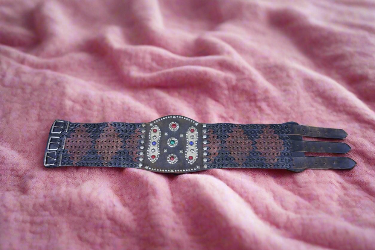 Ladies' Kidney Belt 1940s A3115 – Early California Antiques Shop
