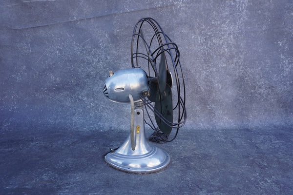 Art Deco Streamline Moderne Fan in Polished Aluminum A3180