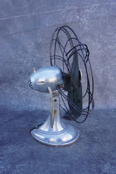 Art Deco Streamline Moderne Fan in Polished Aluminum A3180