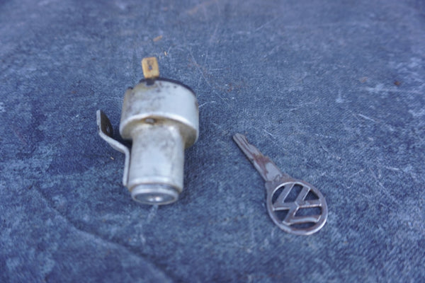 VW Key & Tumbler 1964 A3224