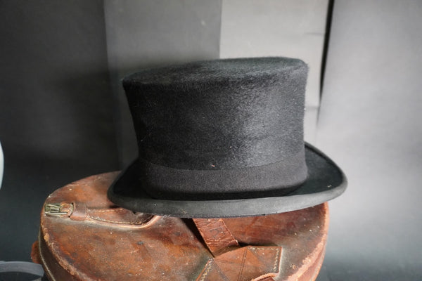 Locke & Co Hatters - Antique Leather Hat Box w Beaver Top Hat Late 19th-Early 20th Century A3236