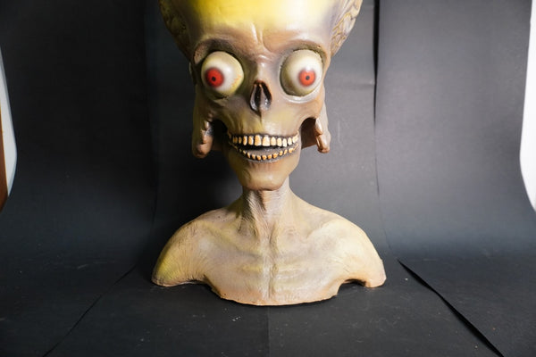 Tim Burton/Warner Bros - Mars Attacks! Life Size Bust of a Martian in Latex A3239