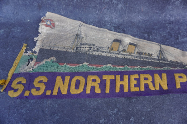 SS Northern Pacific Pennant c 1914 A3323