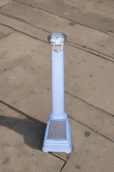 Periwinkle Blue Vintage Coin-operated Standing Scale in Deco Style A3350