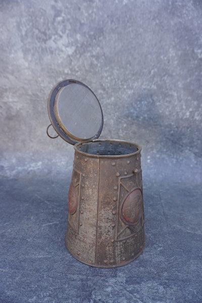 Huntley & Palmers Vintage Biscuit Tin: The Witch's Hat Lantern 1911 A3352