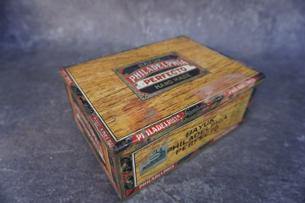 Bayuk Philadelphia Perfecto Hand Made Cigar Box A3372