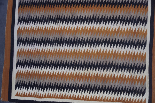 Vintage Diamond Pattern Navajo Rug A3452