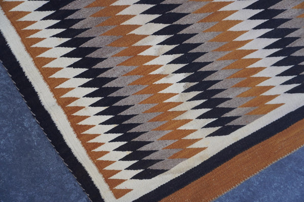 Vintage Diamond Pattern Navajo Rug A3452