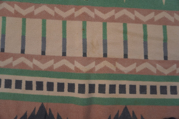 Vintage Green and Beige Beacon Blanket A3455