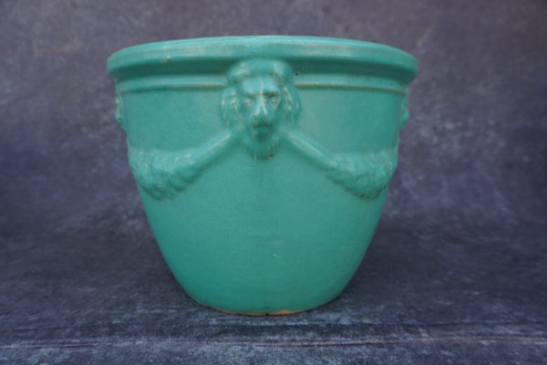 Bauer Neoclassical Glazed Garden Urn in Jade Green B3294